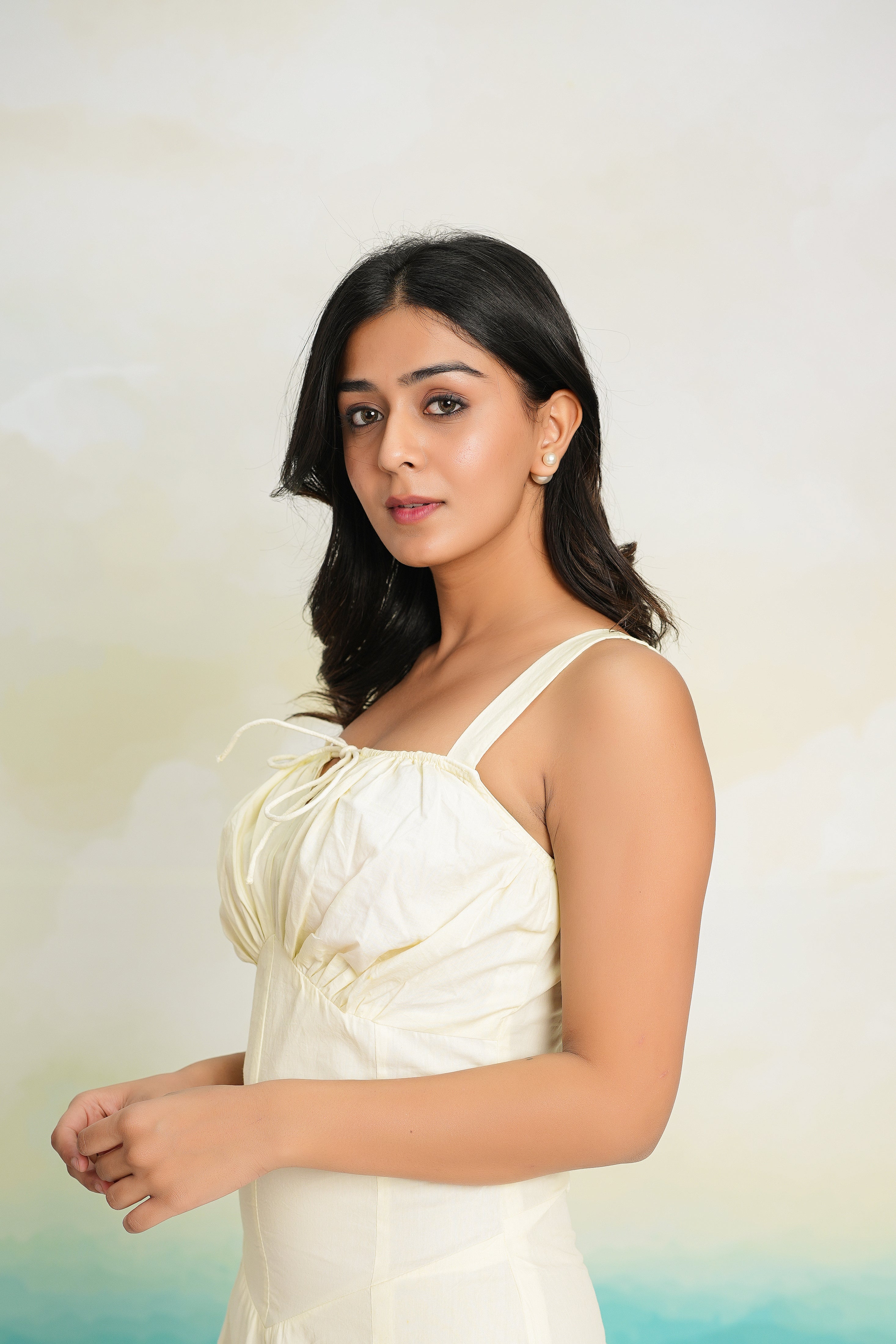 Butter Yellow Middi Dress